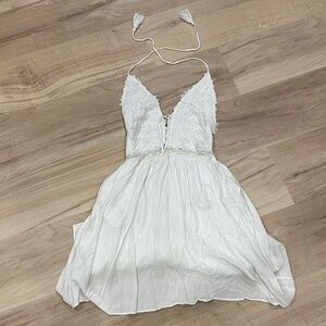 Listicle White Backless Dress
